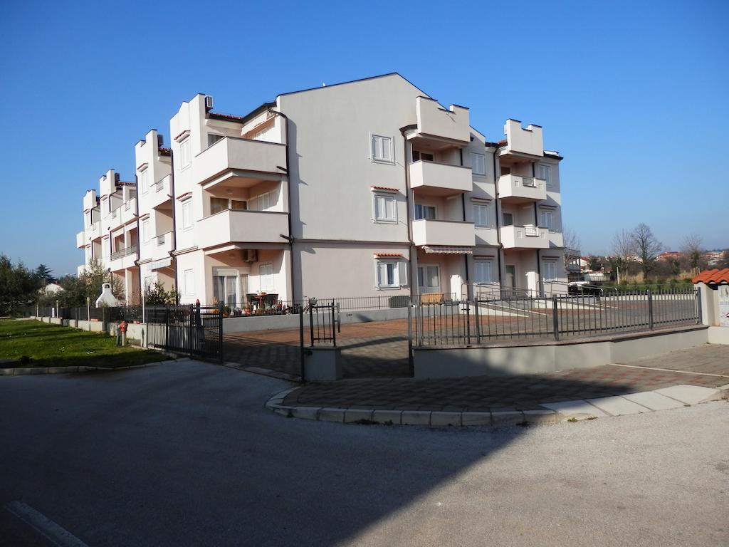 Apartments Nautica Novigrad Istria المظهر الخارجي الصورة