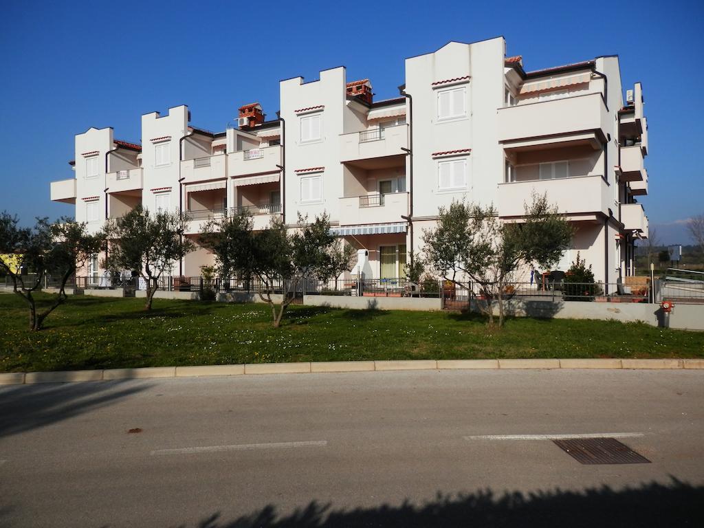 Apartments Nautica Novigrad Istria المظهر الخارجي الصورة